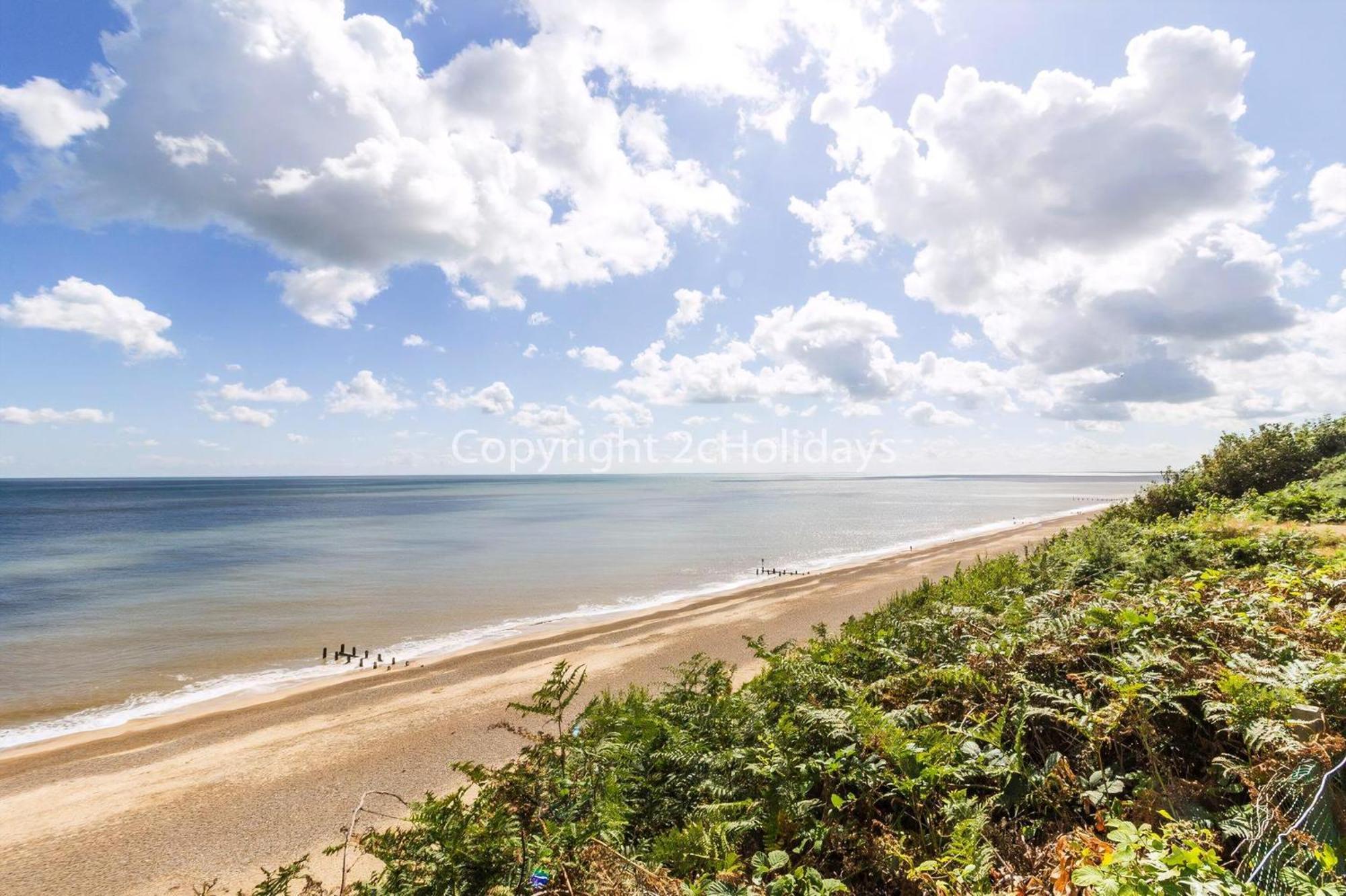 Brilliant Caravan With A Partial Sea View In Suffolk Ref 32026Az Лоустофт Екстер'єр фото