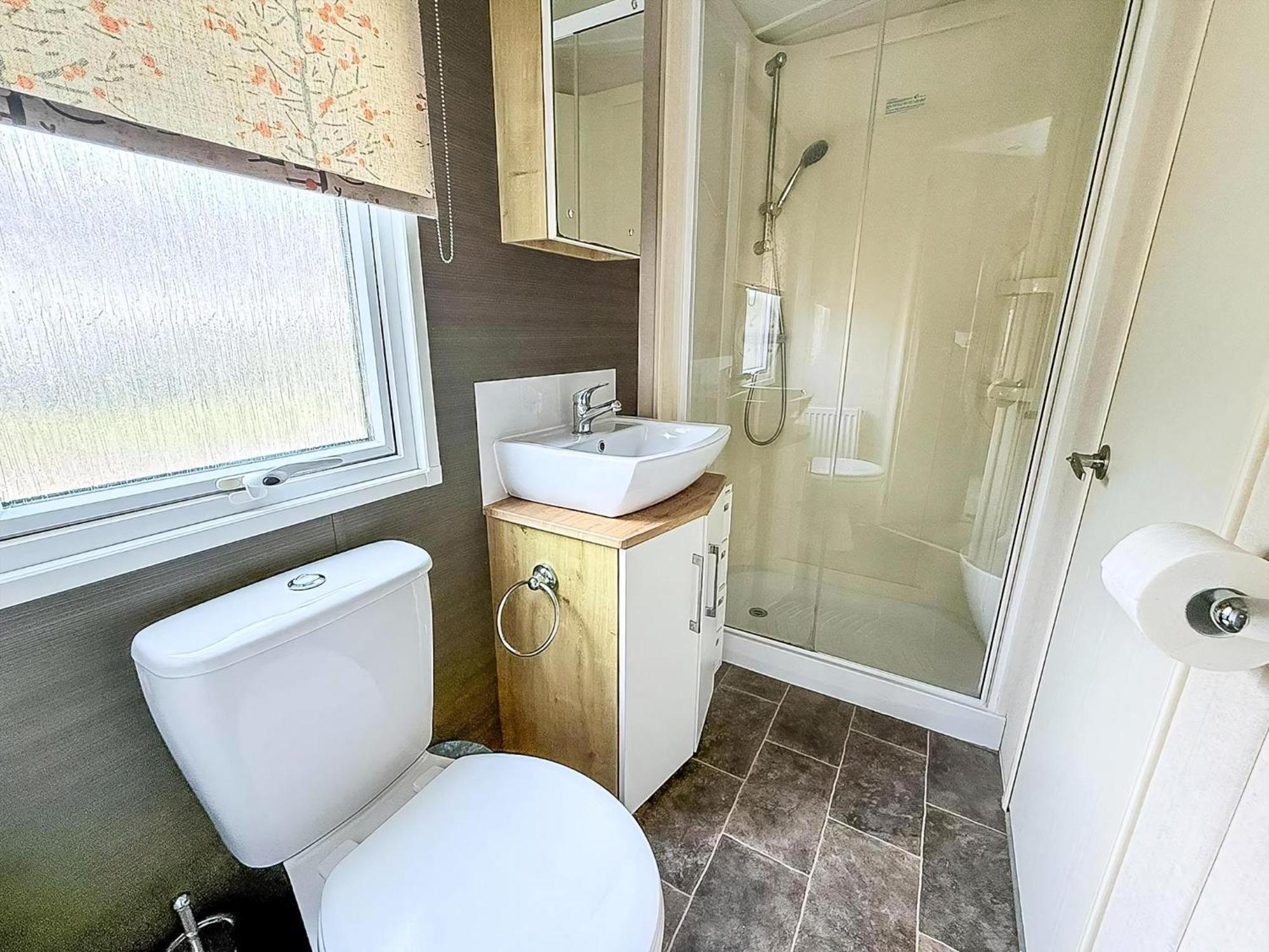 Brilliant Caravan With A Partial Sea View In Suffolk Ref 32026Az Лоустофт Екстер'єр фото